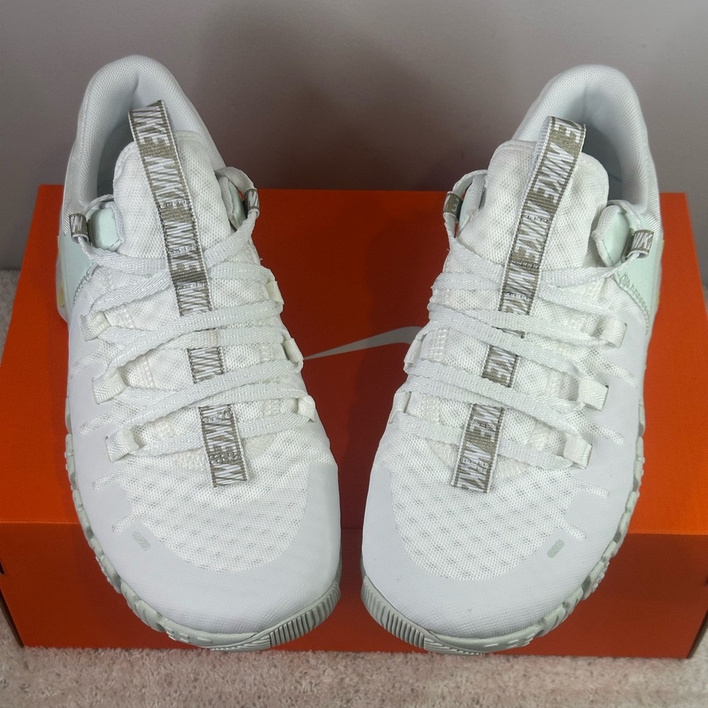 Nike Free Metcon 5 PRM - Picture 10 of 13